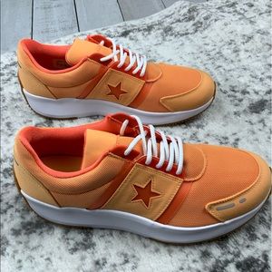 run star retro glow low top